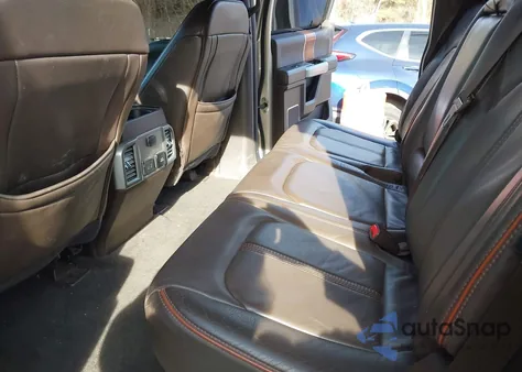 2017 Ford F-250 King Ranch z USA, uszkodzony, nr VIN 1FT7W2BT7HEE17517